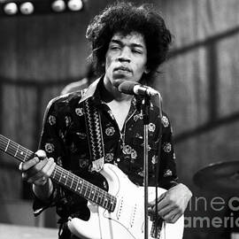 elfbar nachfüll pod läuft aus At Home With Jimi Hendrix (1966)