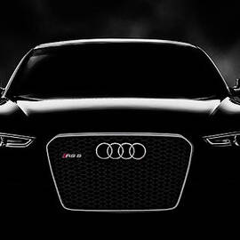 Audi RS5 by Douglas Pittman