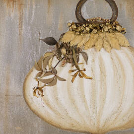 Ornament I by Patricia Pinto